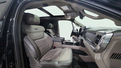 2025 Ford F-450SD Platinum DRW