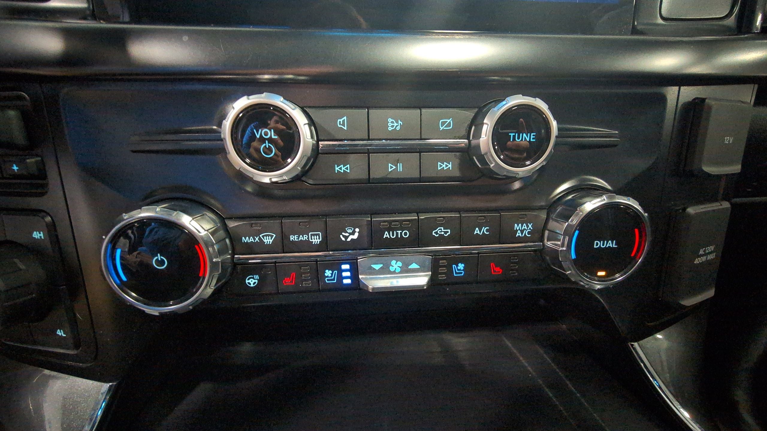 2023 Ford F-150 Base