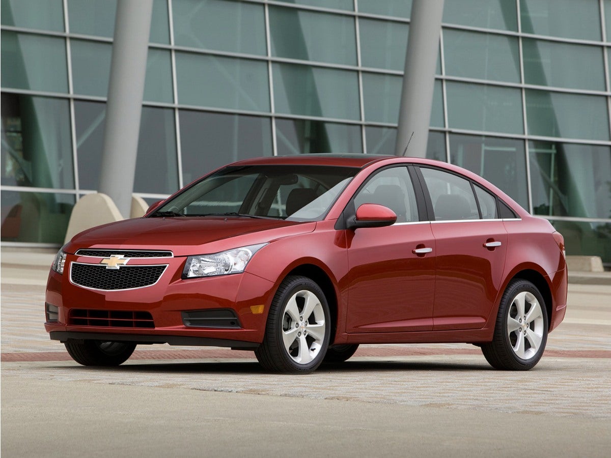 2011 Chevrolet Cruze 4-Door Sedan 1LT's photo