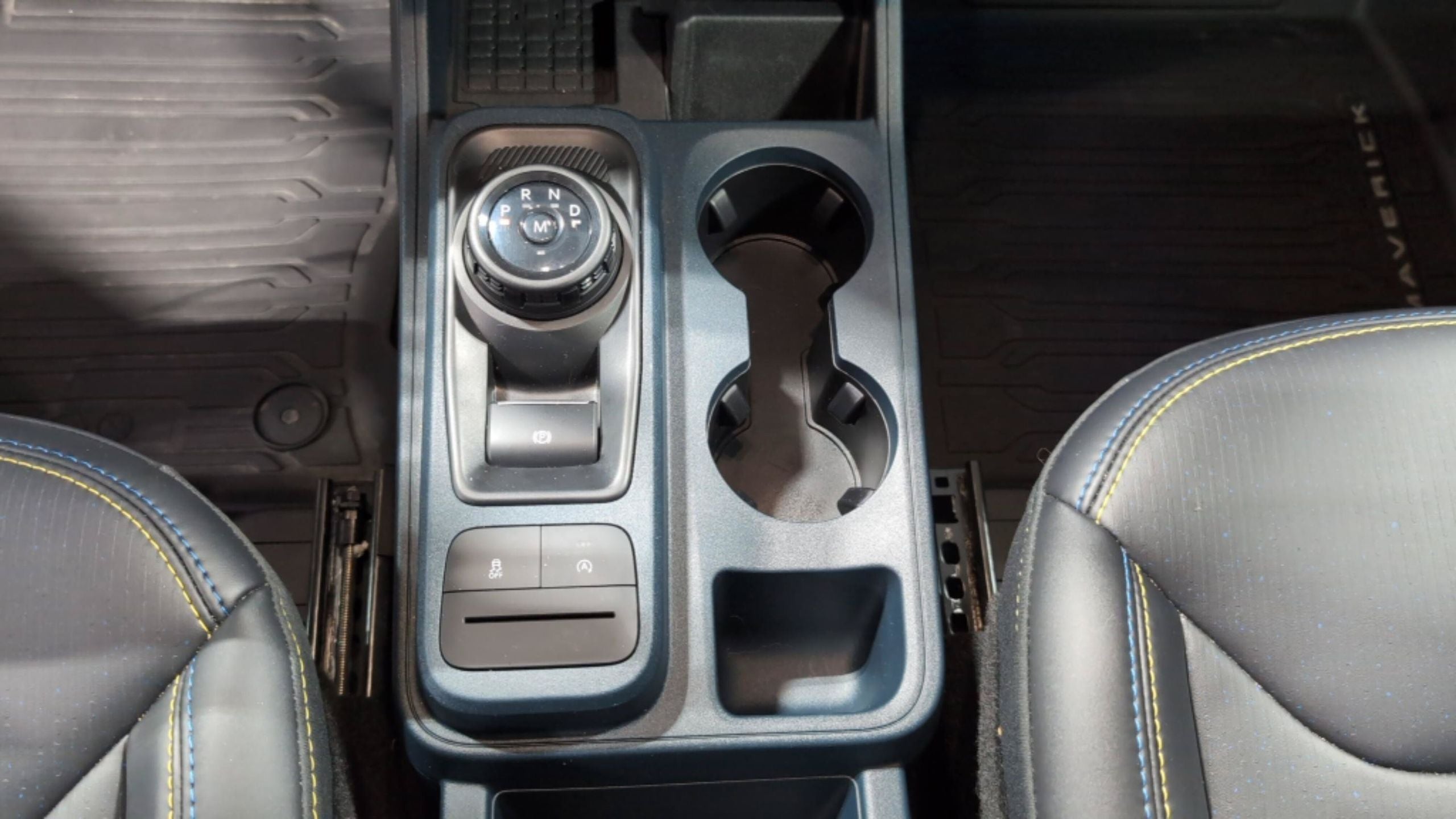 2025 Ford Maverick Lobo High