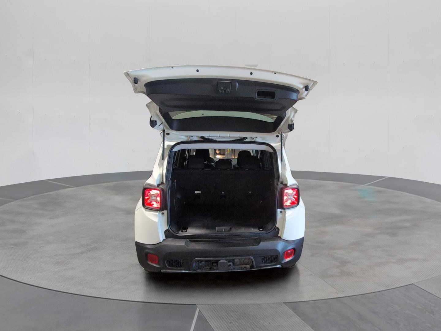 2023 Jeep Renegade Base