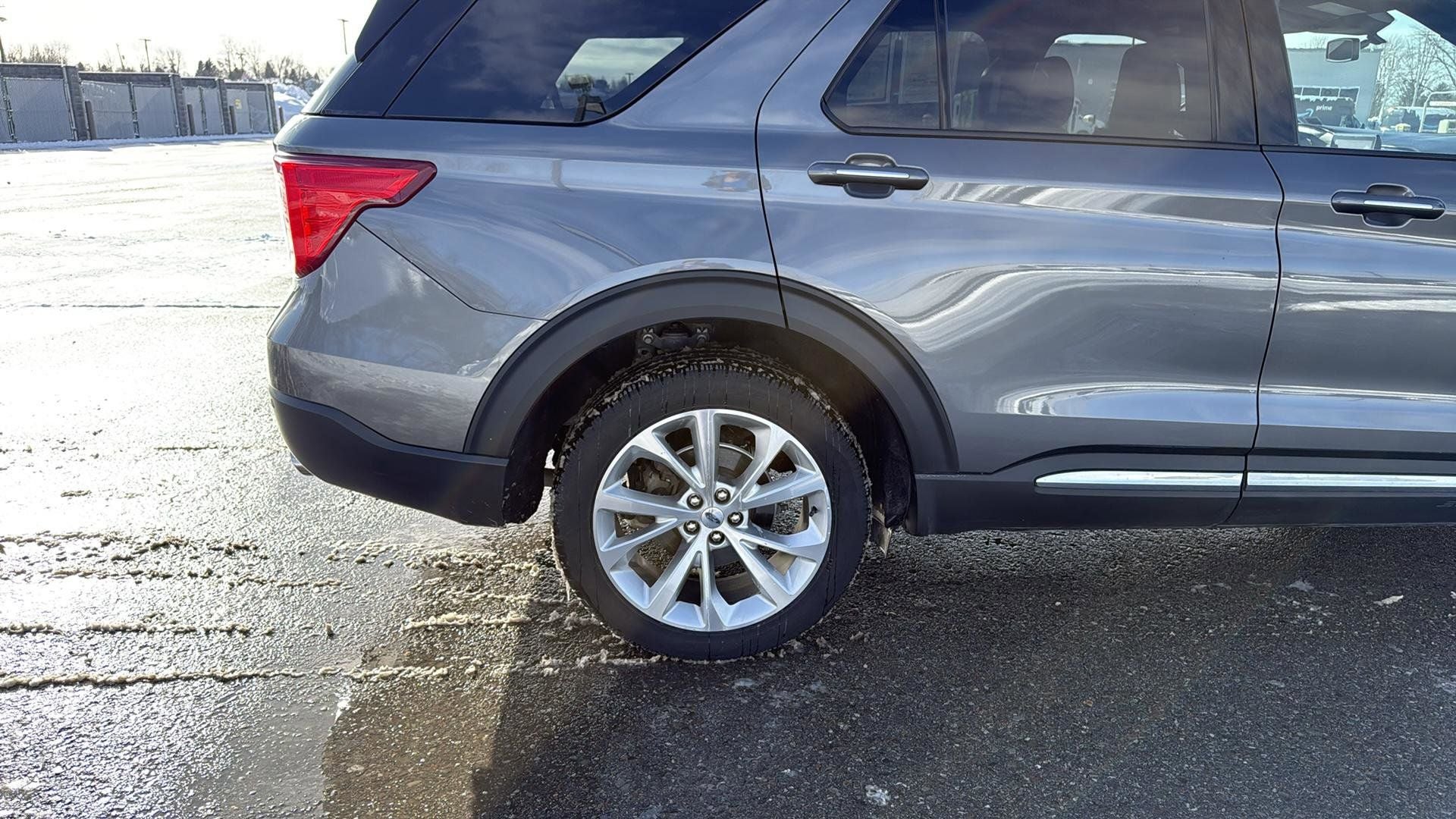 2023 Ford Explorer Platinum