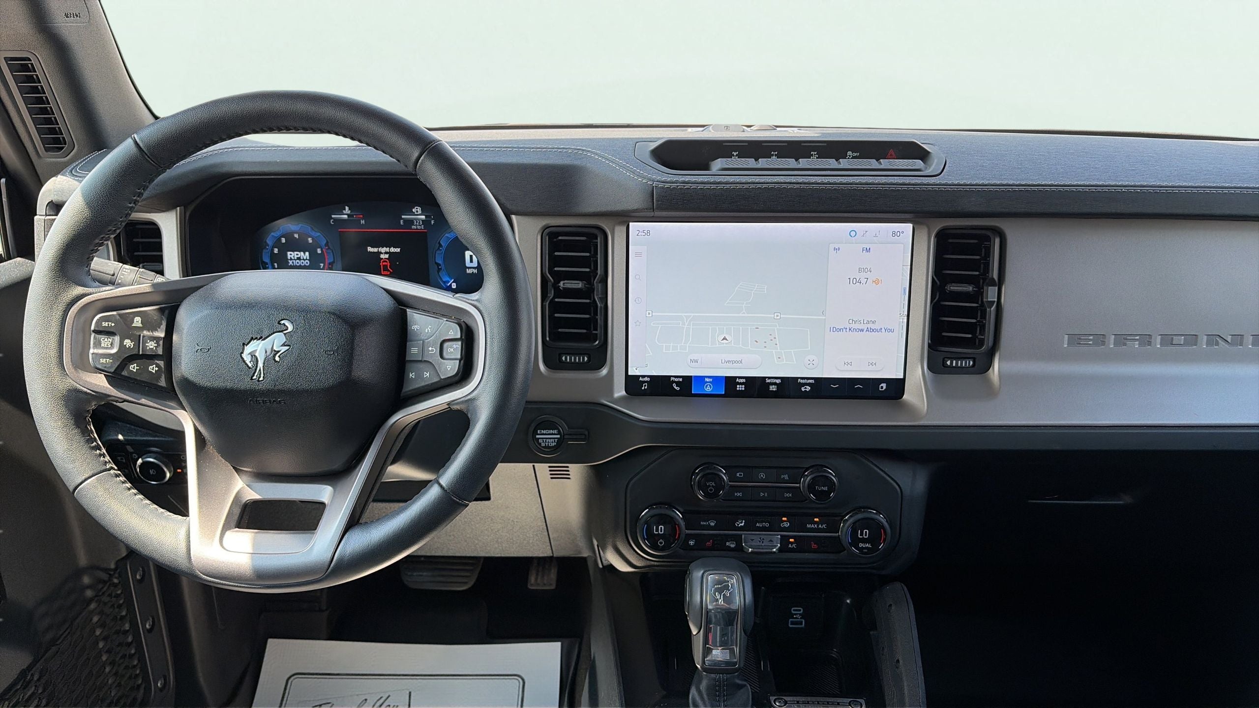 2025 Ford Bronco Outer Banks