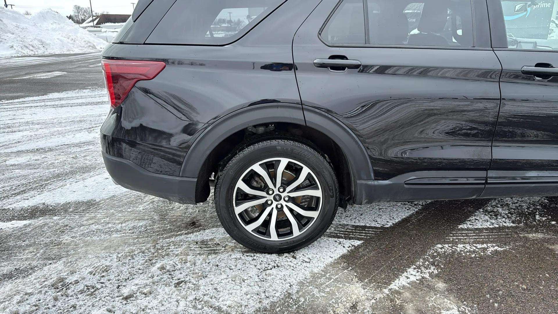 2023 Ford Explorer ST-Line