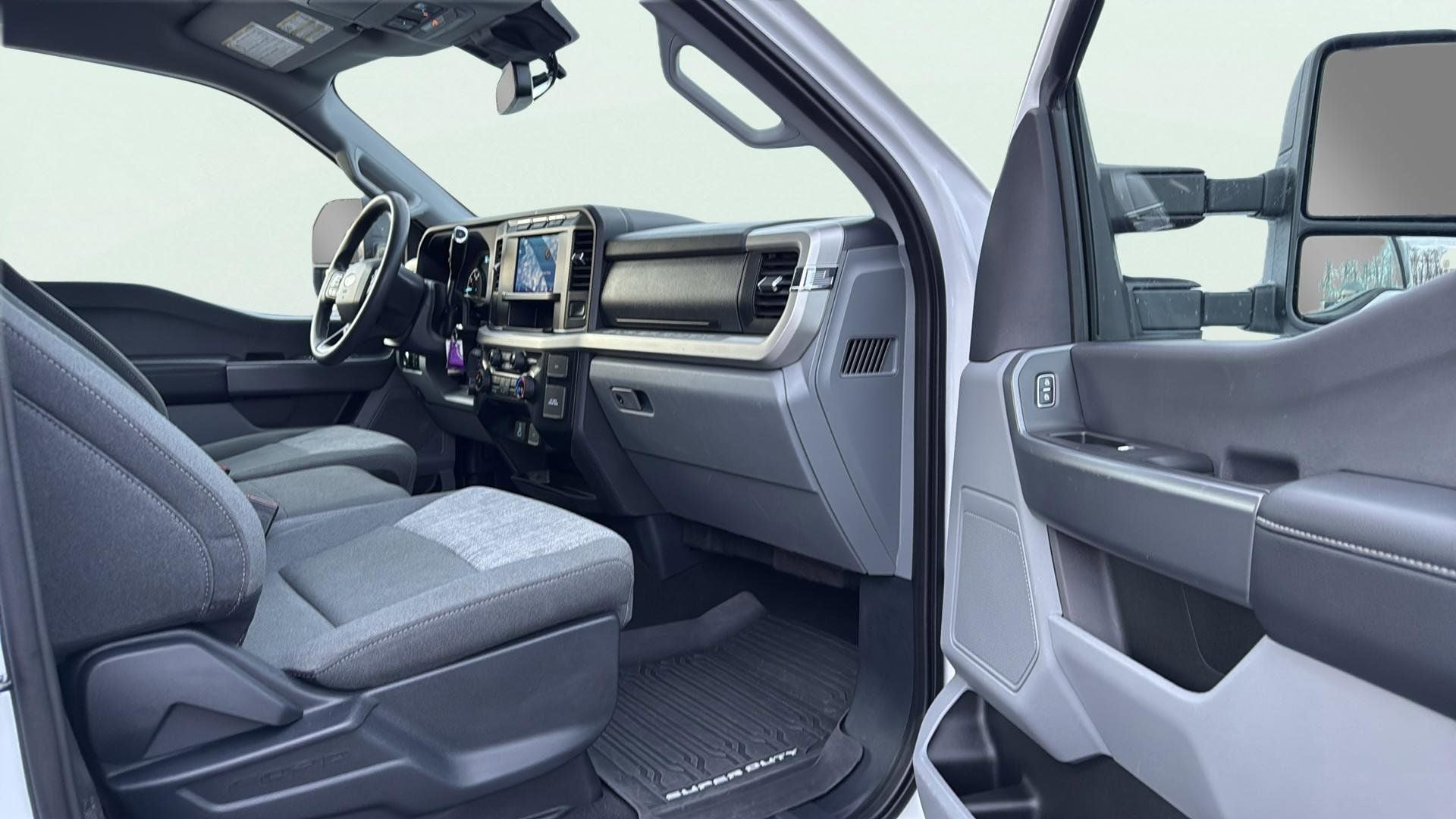 2023 Ford F-250SD XLT