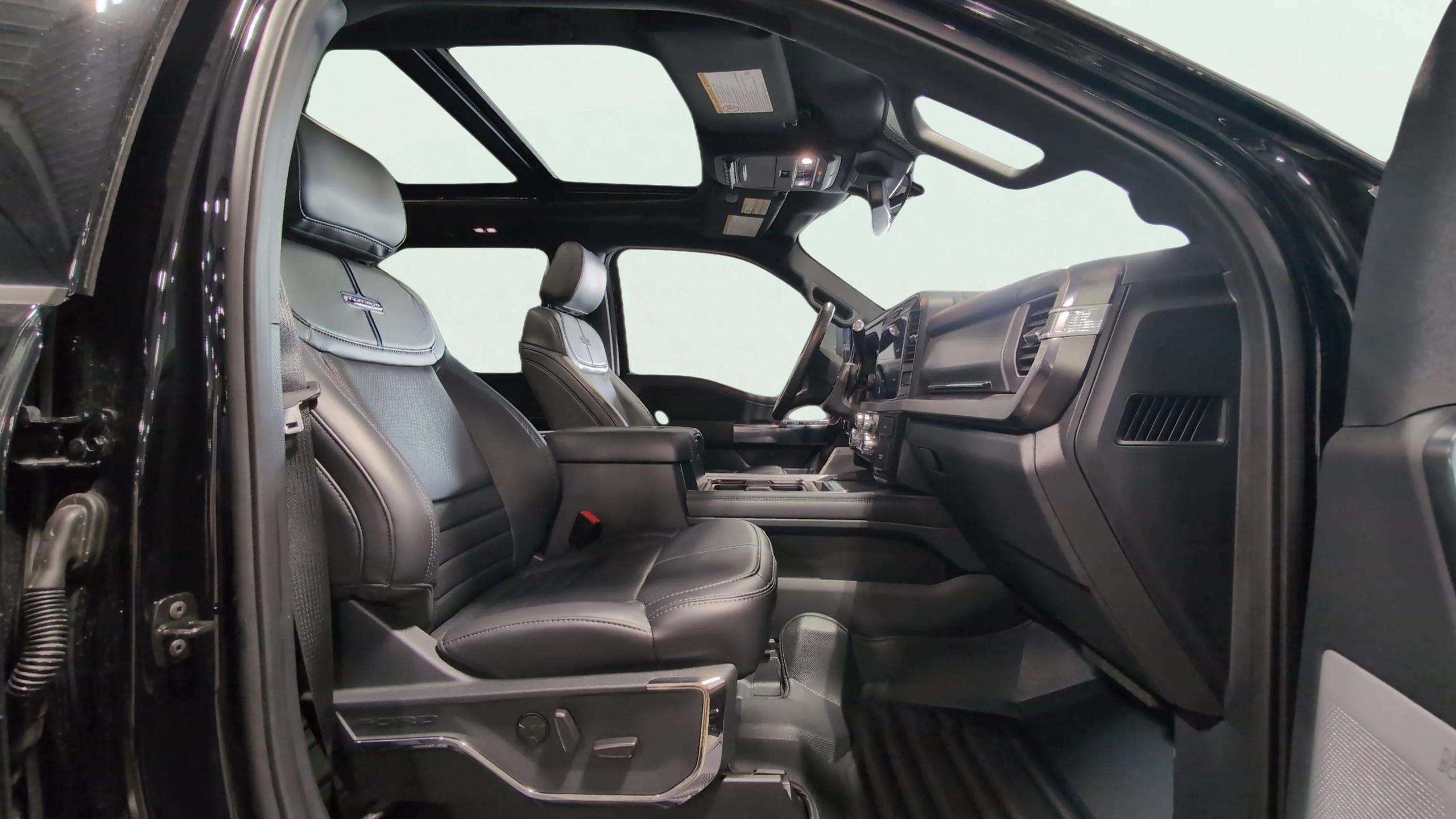 2025 Ford F-250SD Platinum