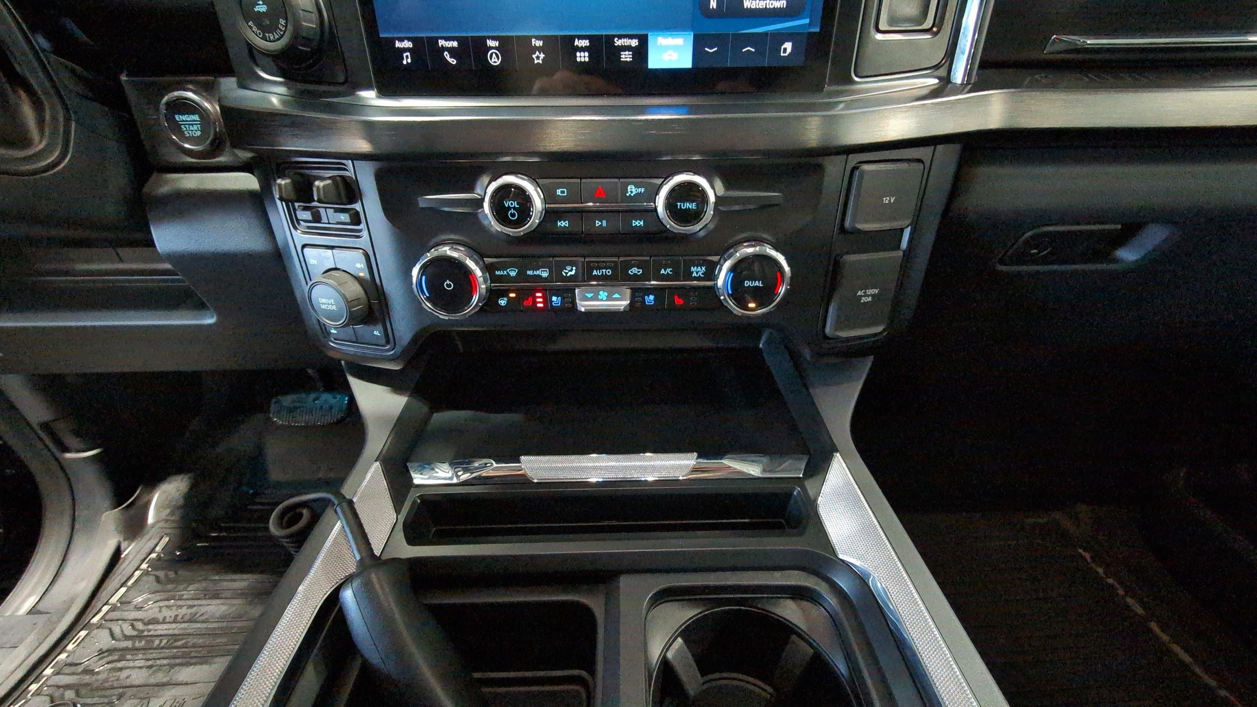 2025 Ford F-250SD Lariat