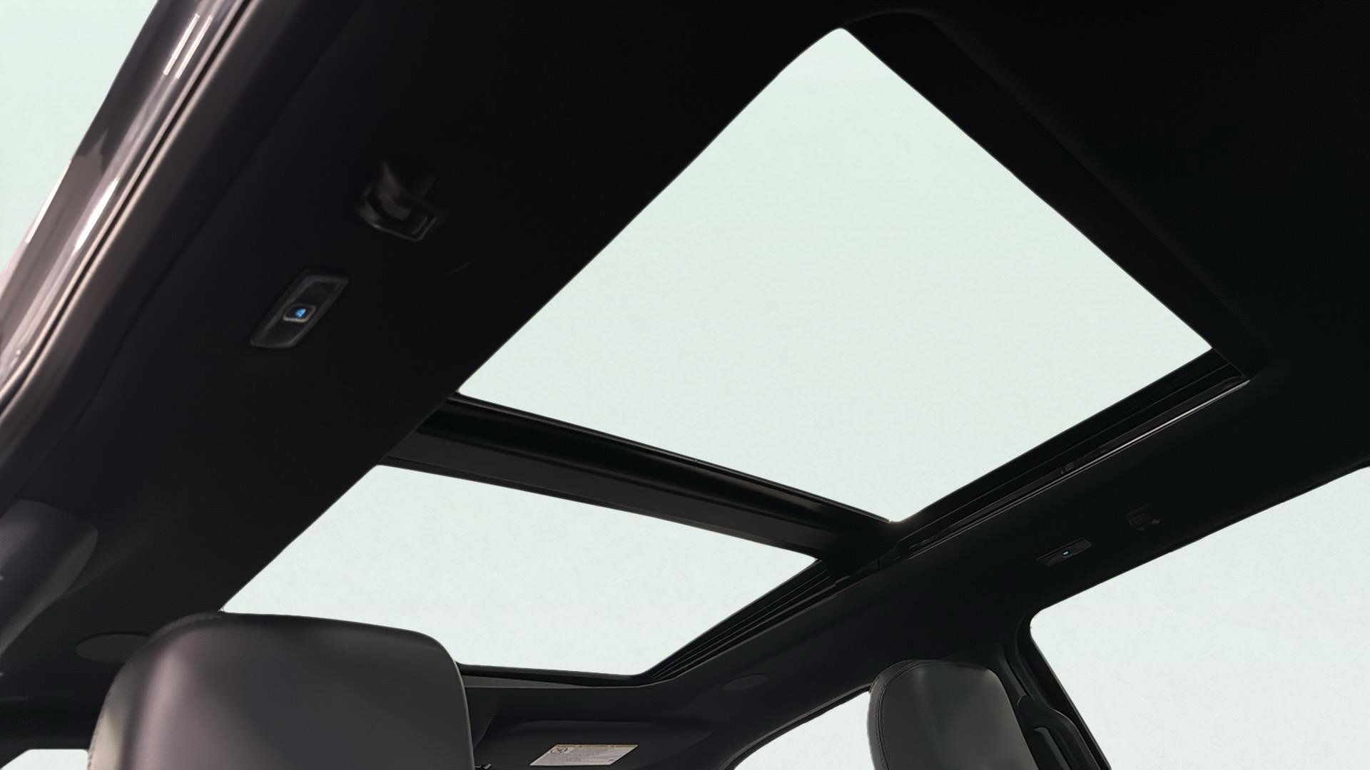 2025 Ford F-350SD Platinum DRW