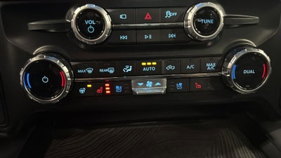 2025 Ford F-350SD Platinum DRW