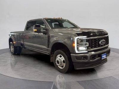 2025 Ford F-350SD Platinum DRW