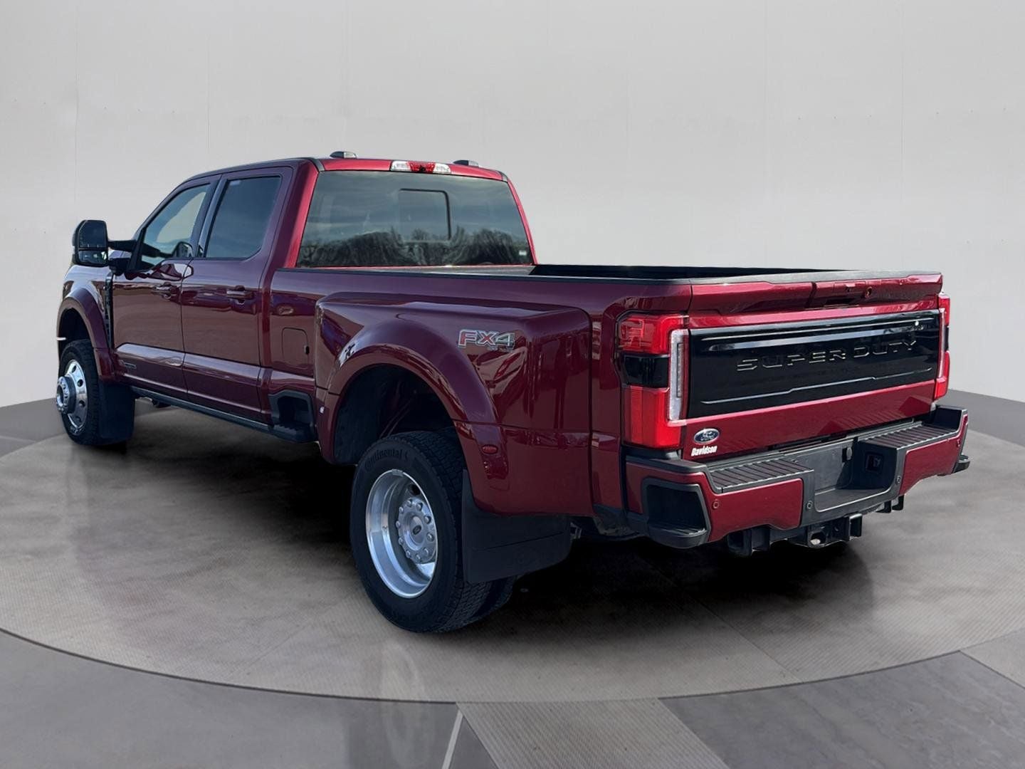 2025 Ford F-450SD Platinum DRW