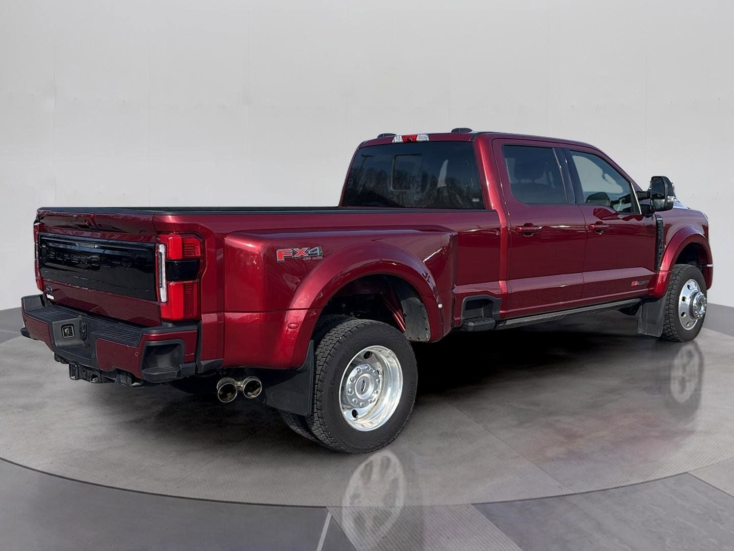 2025 Ford F-450SD Platinum DRW