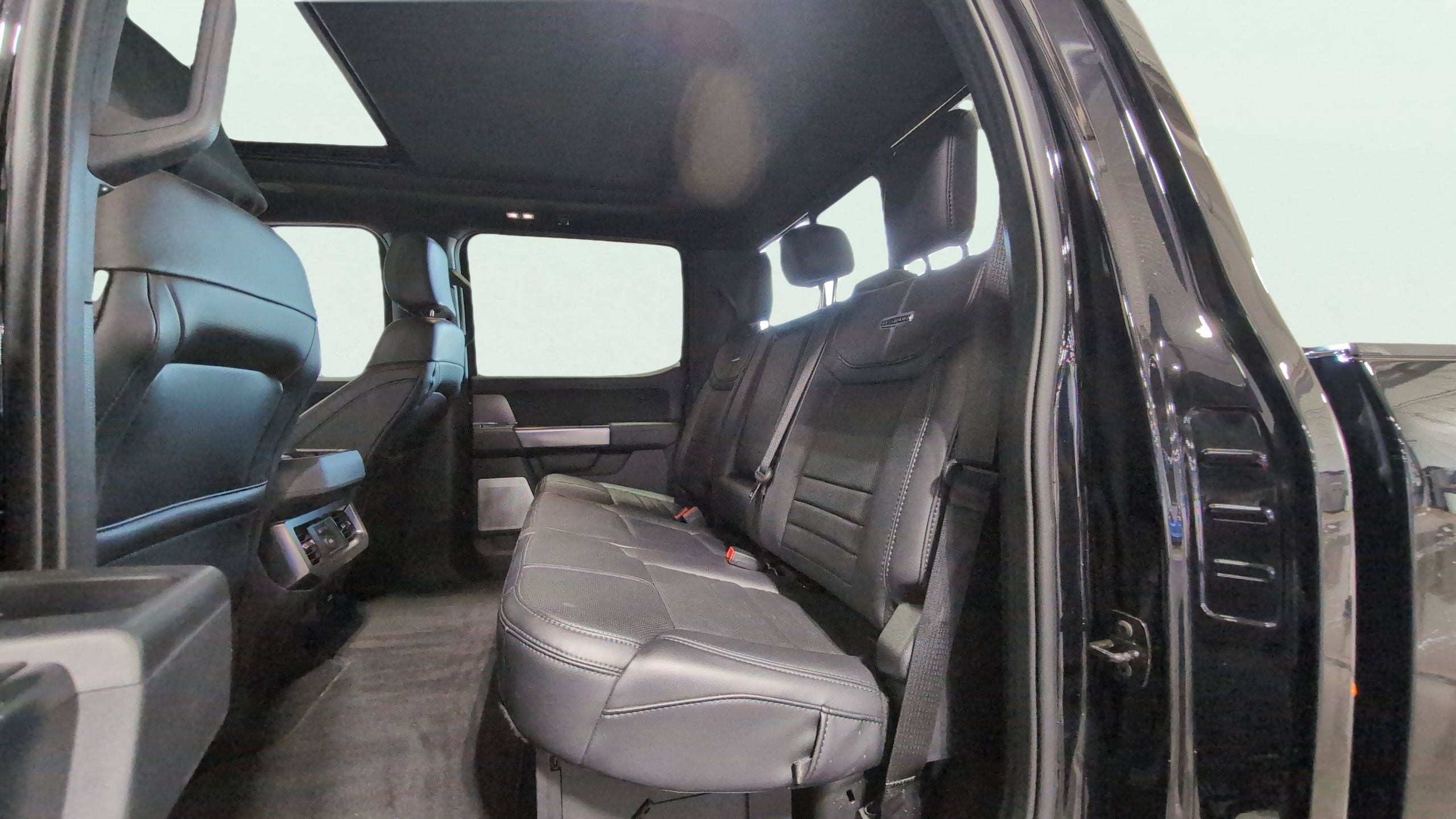 2026 Ford F-450SD Platinum DRW