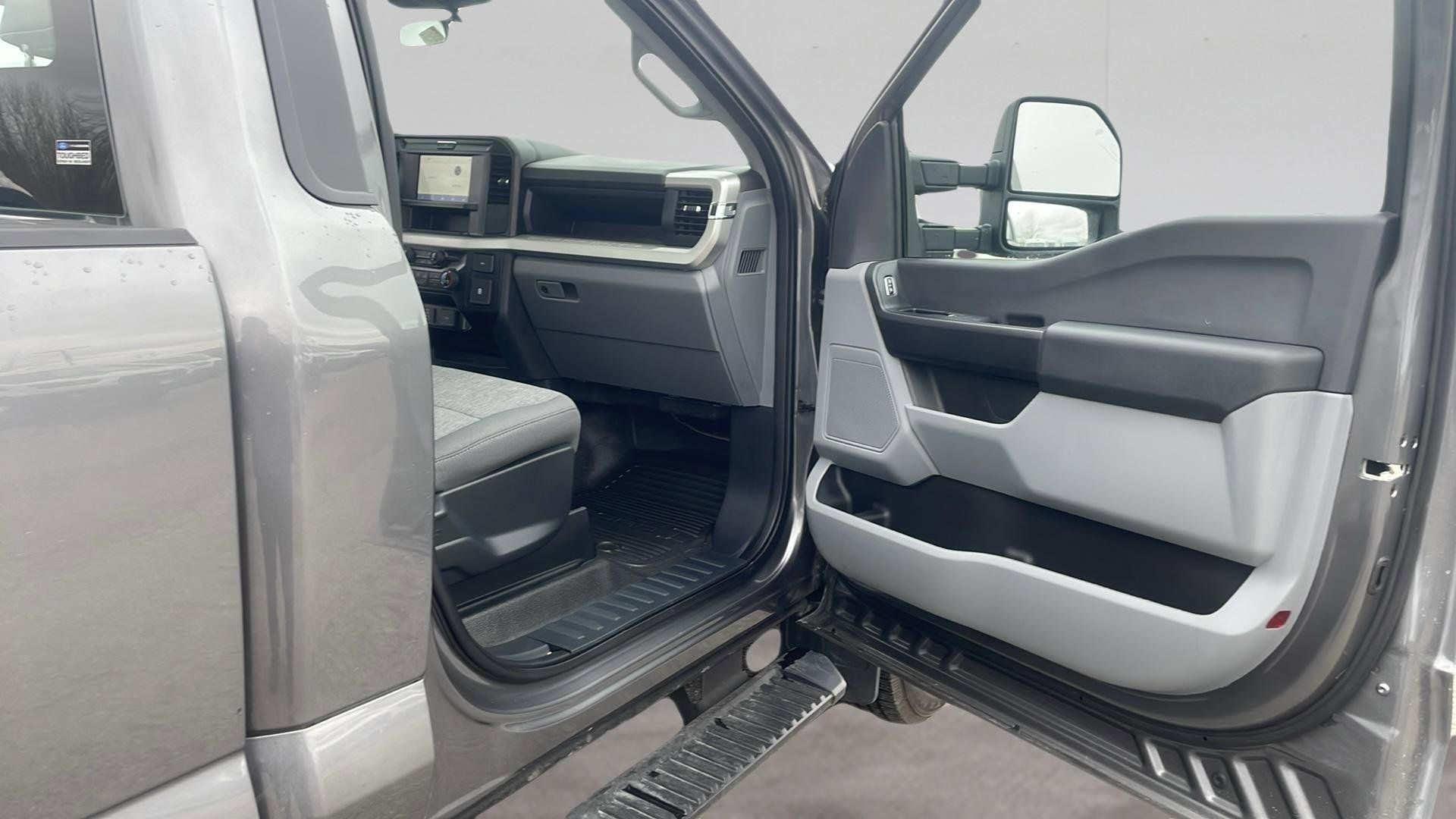 2025 Ford F-250SD XL