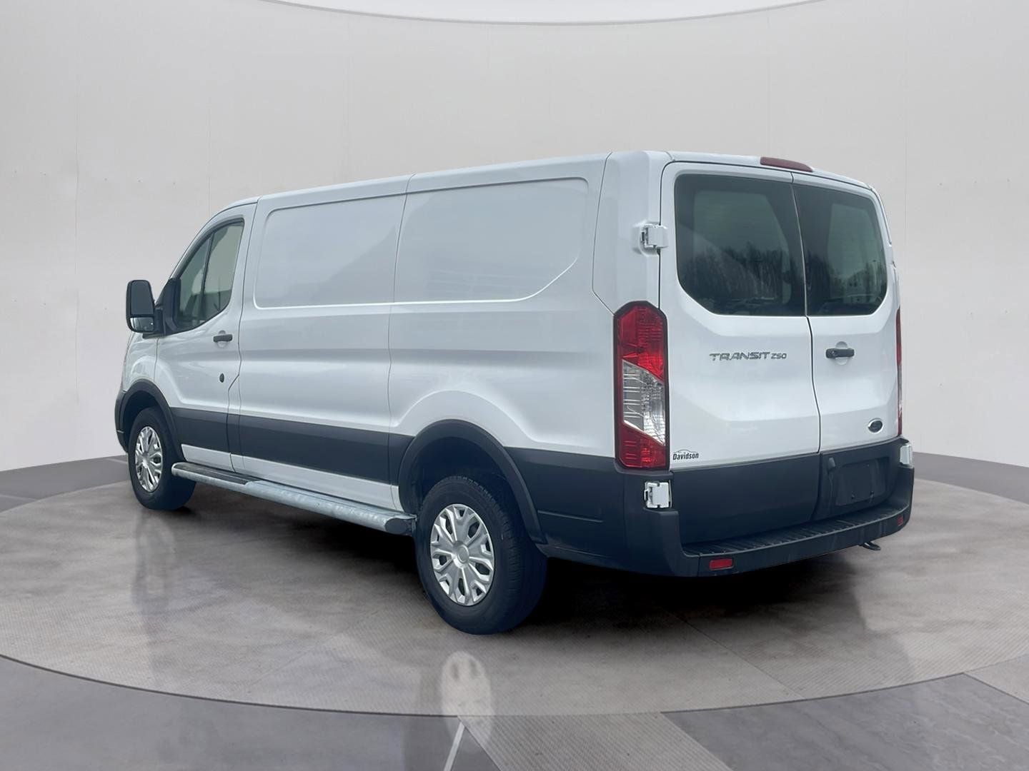 2024 Ford Transit-250 Base