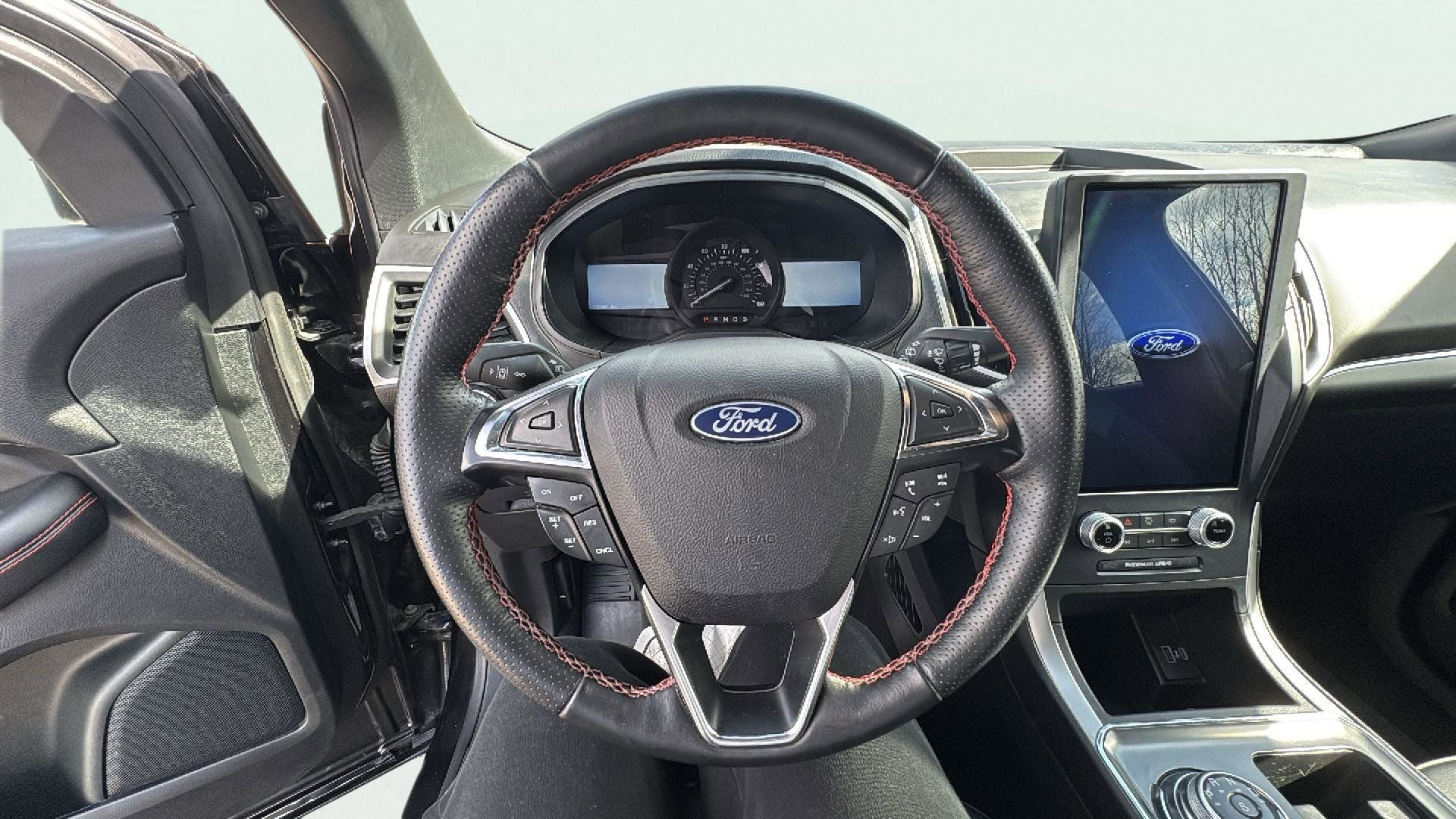 2022 Ford Edge ST Line