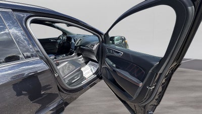 2022 Ford Edge ST Line