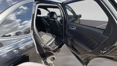 2022 Ford Edge ST Line