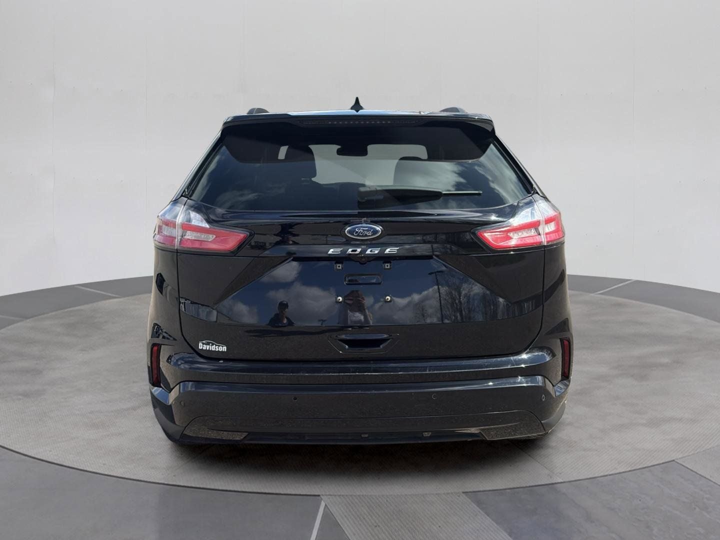 2022 Ford Edge ST Line