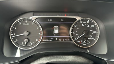 2024 Nissan Pathfinder SL