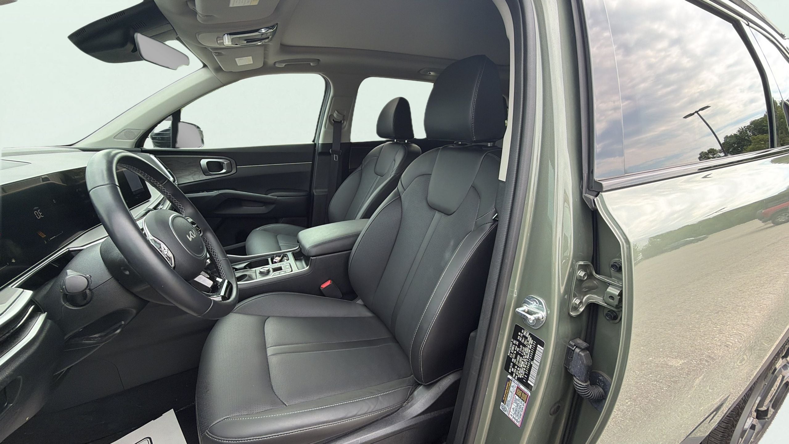 2025 Kia Sorento X-Line EX