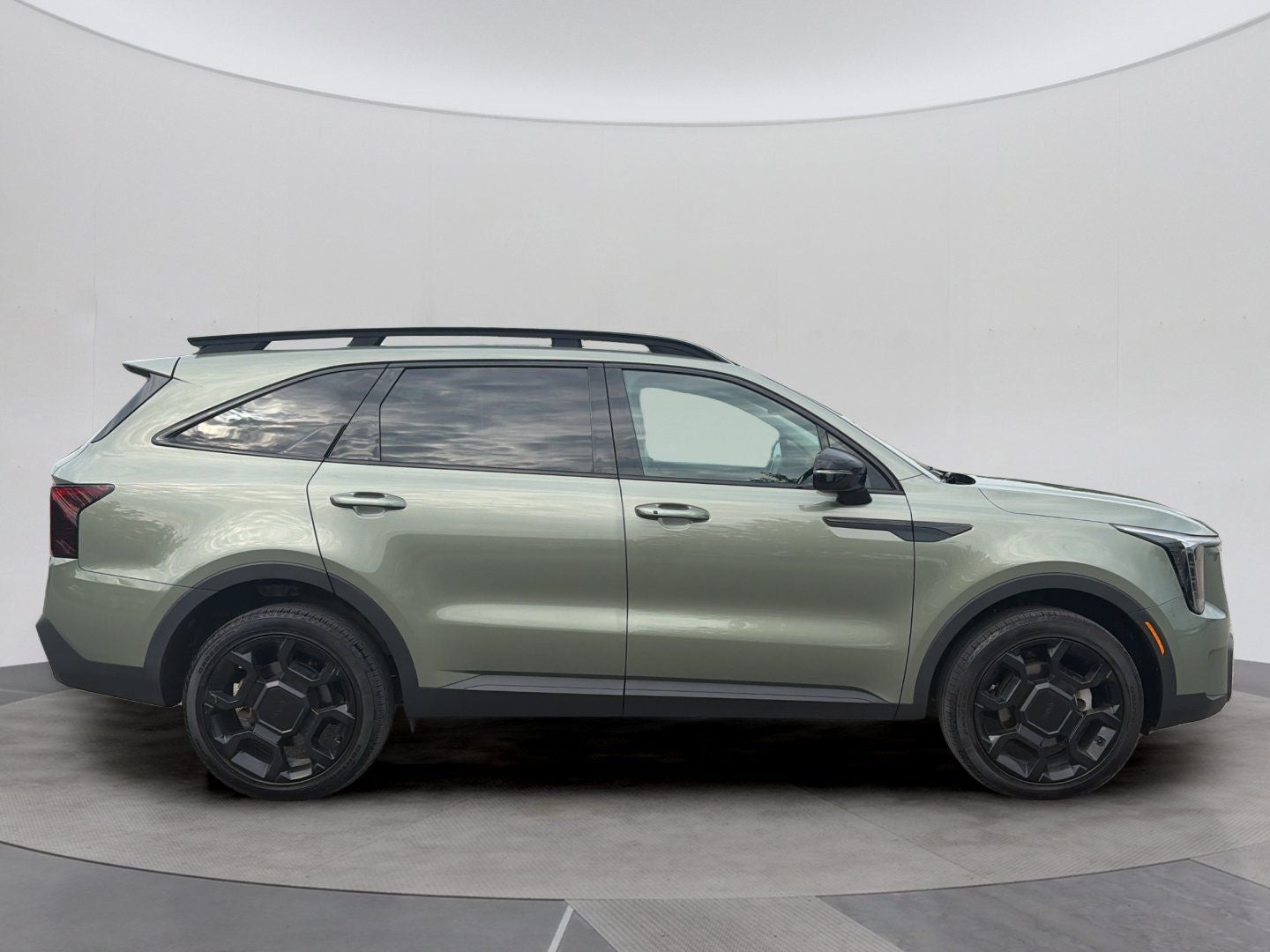 2025 Kia Sorento X-Line EX