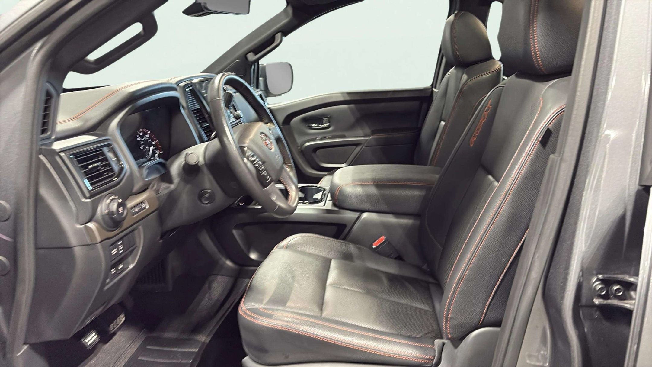 2024 Nissan Titan PRO-4X