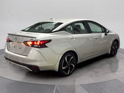 2025 Nissan Versa 1.6 SR