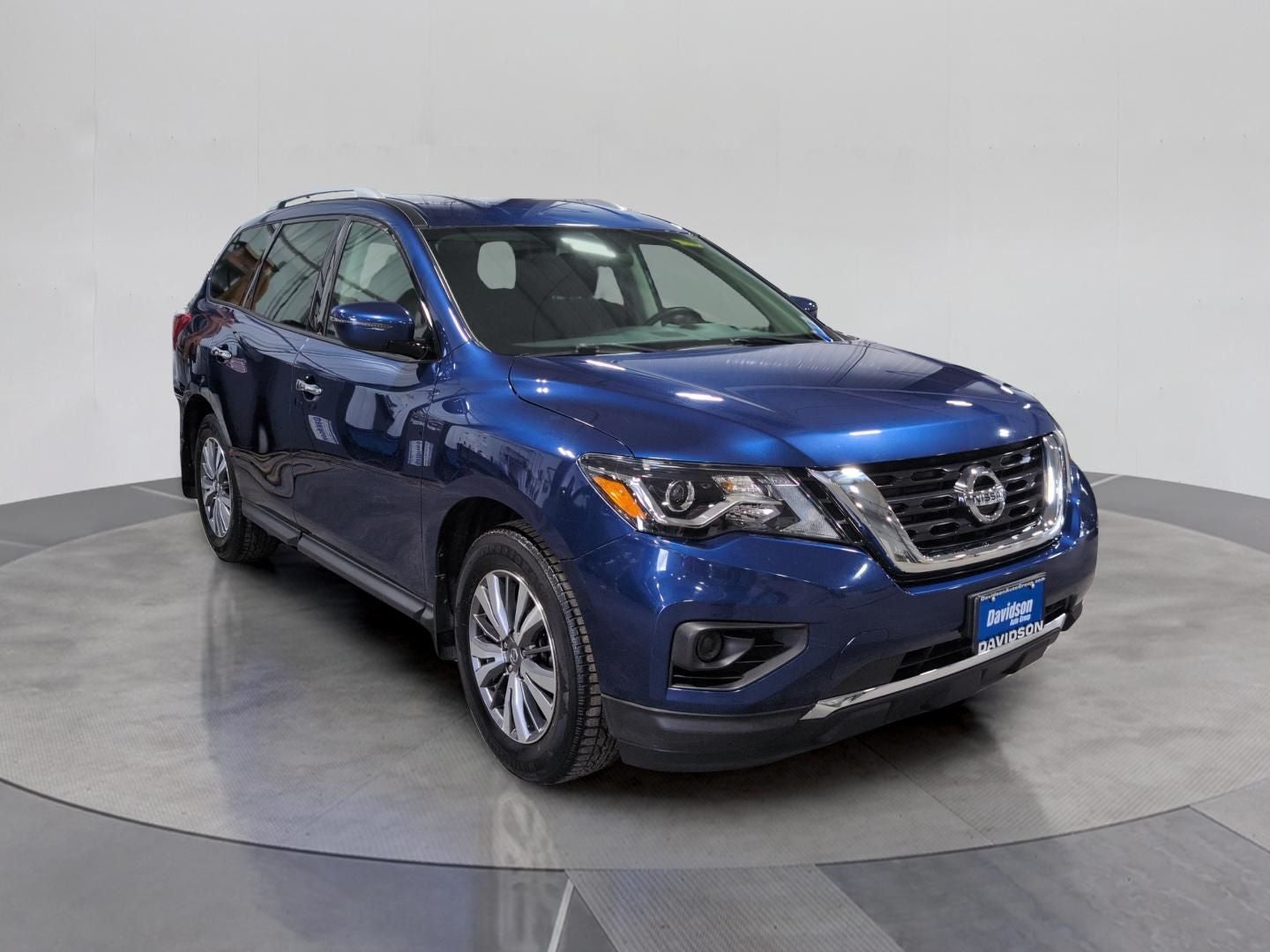 2020 Nissan Pathfinder S
