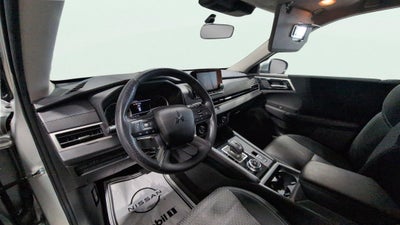 2022 Mitsubishi Outlander ES