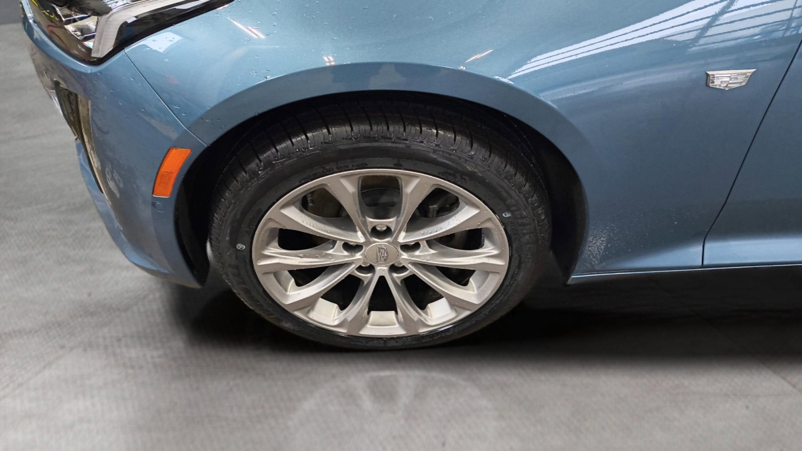 2023 Cadillac CT5 Premium Luxury