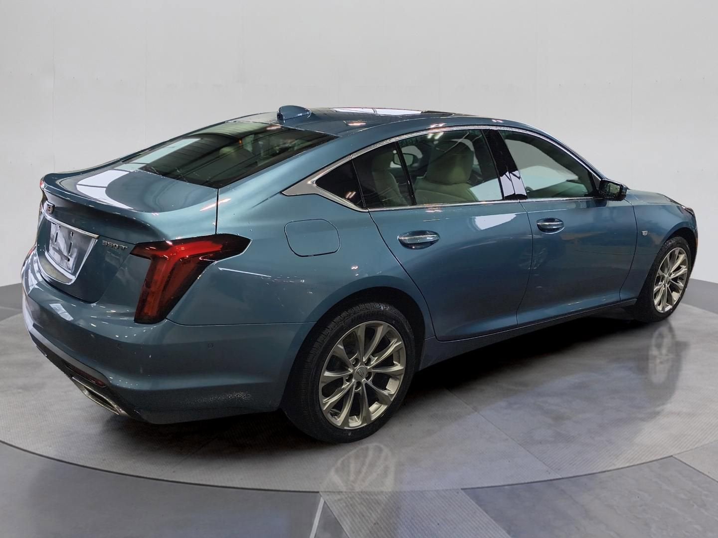 2023 Cadillac CT5 Premium Luxury