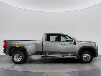 2024 GMC Sierra 3500 HD Denali