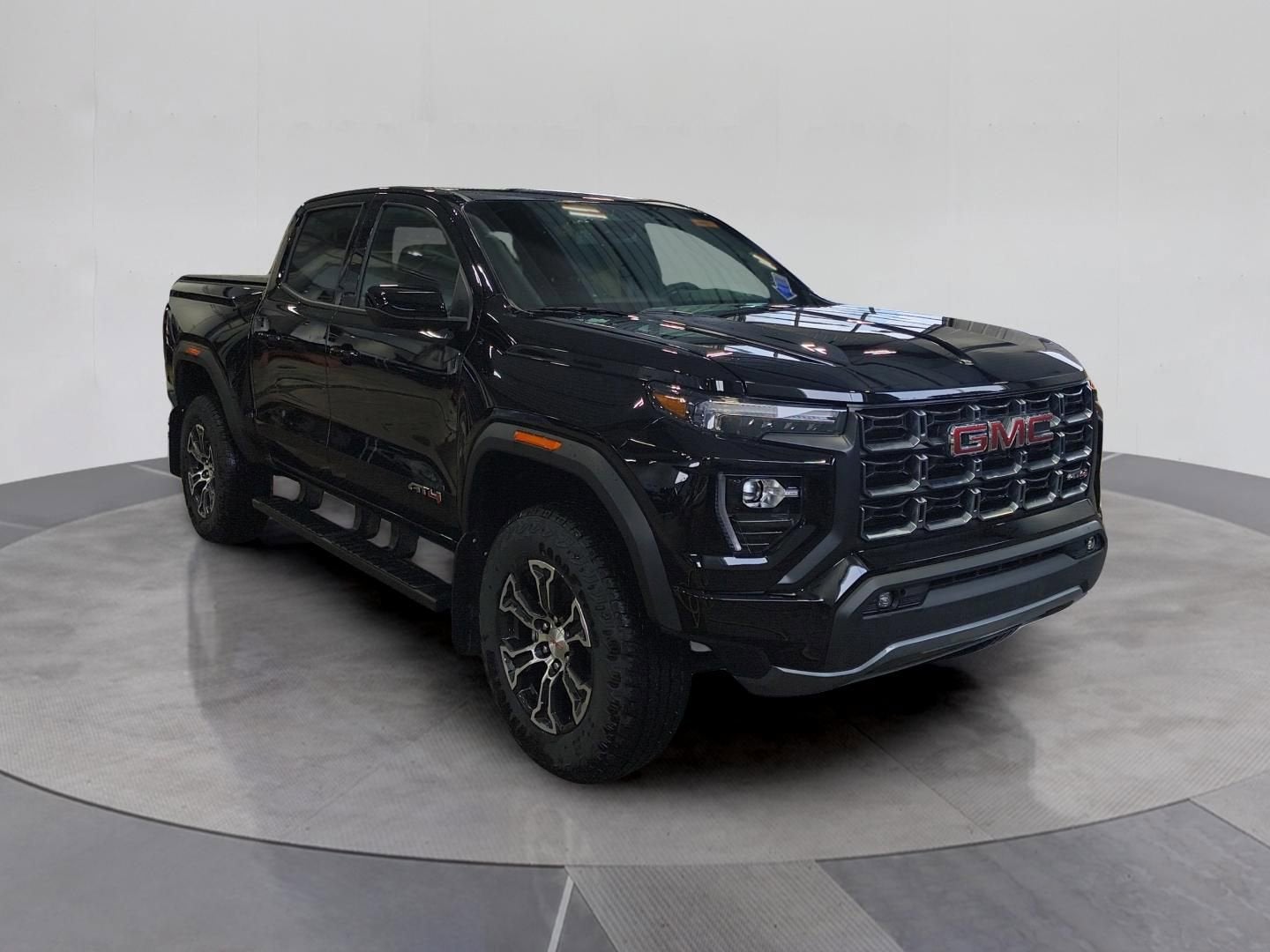 2025 GMC Canyon AT4