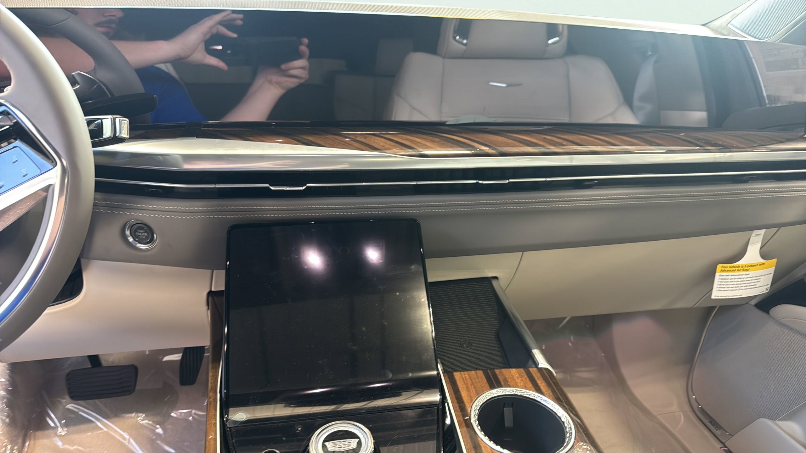 2026 Cadillac Escalade ESV Platinum Sport