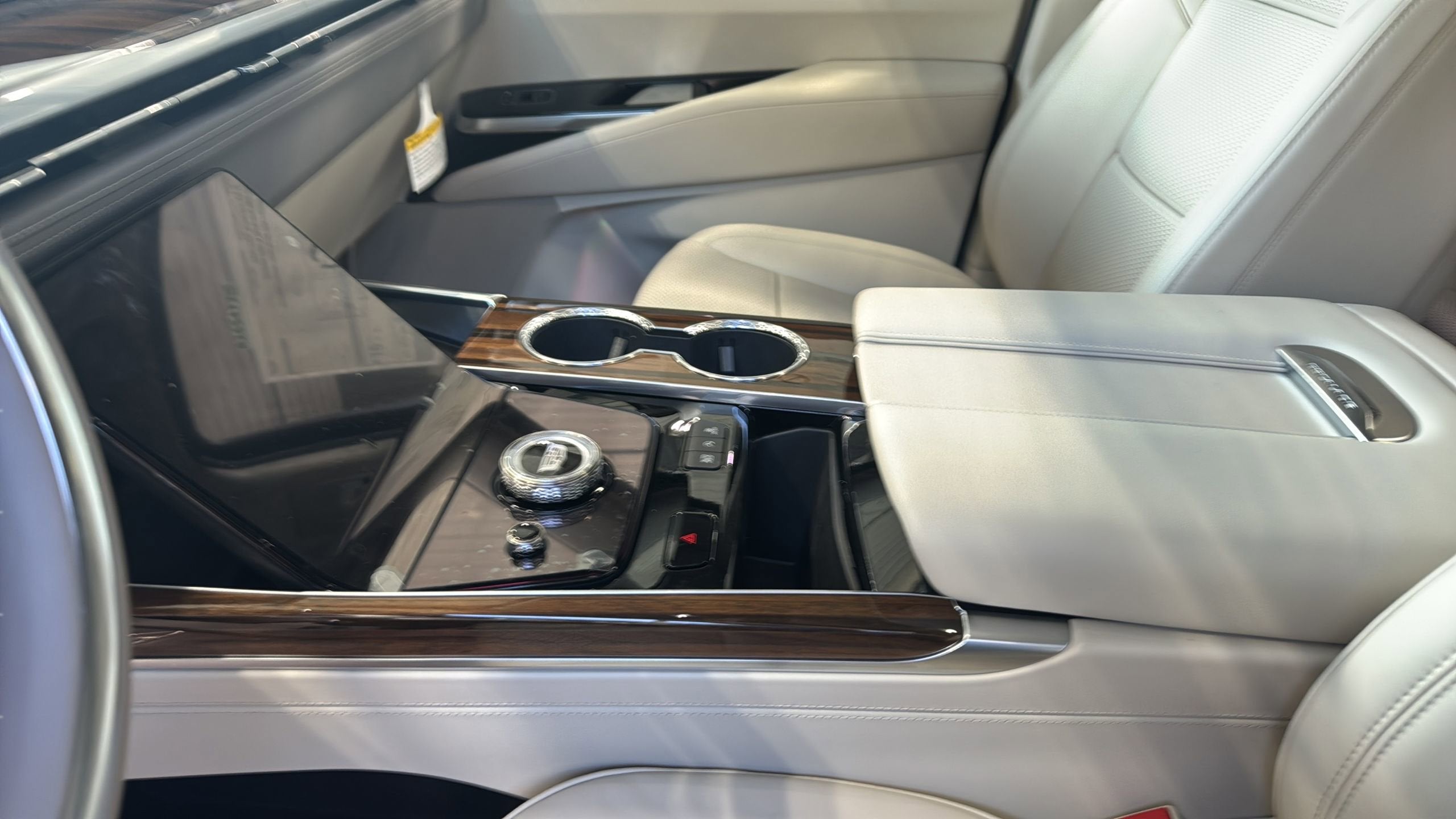 2026 Cadillac Escalade ESV Platinum Sport