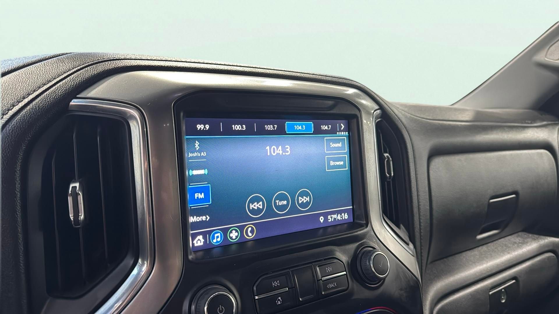 2022 Chevrolet Silverado 1500 LTD LT (2FL)