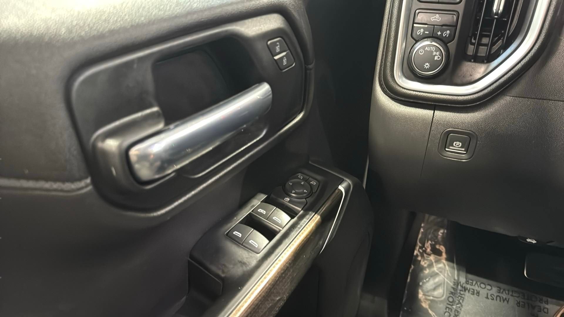 2022 Chevrolet Silverado 1500 LTD LT (2FL)