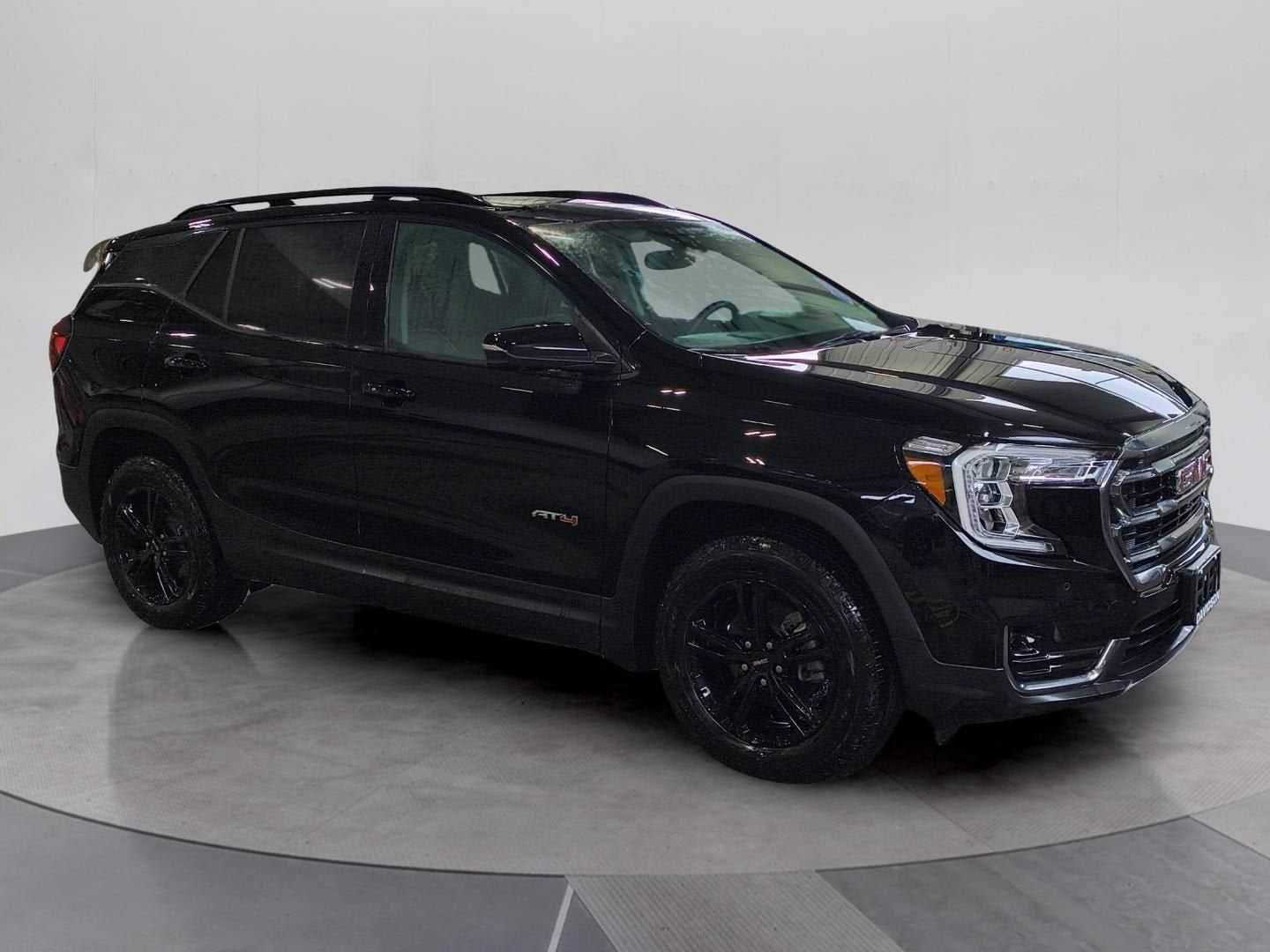 2023 GMC Terrain AT4