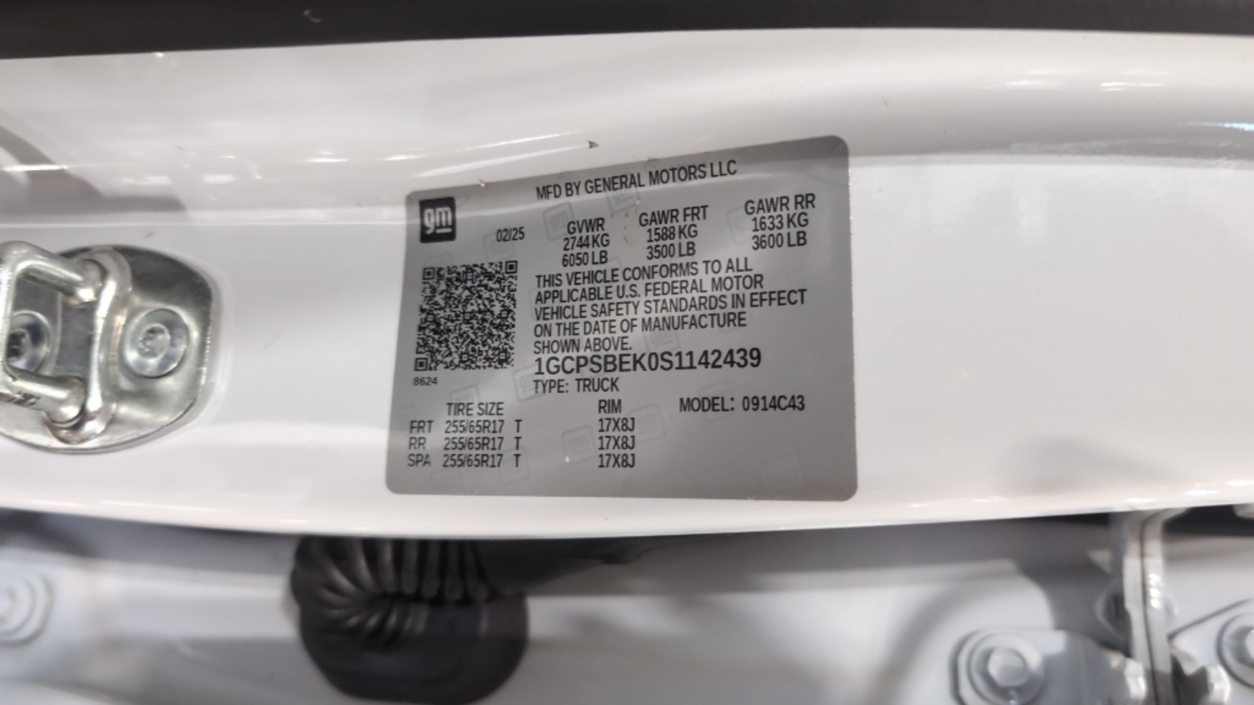 2025 Chevrolet Colorado WT/LT