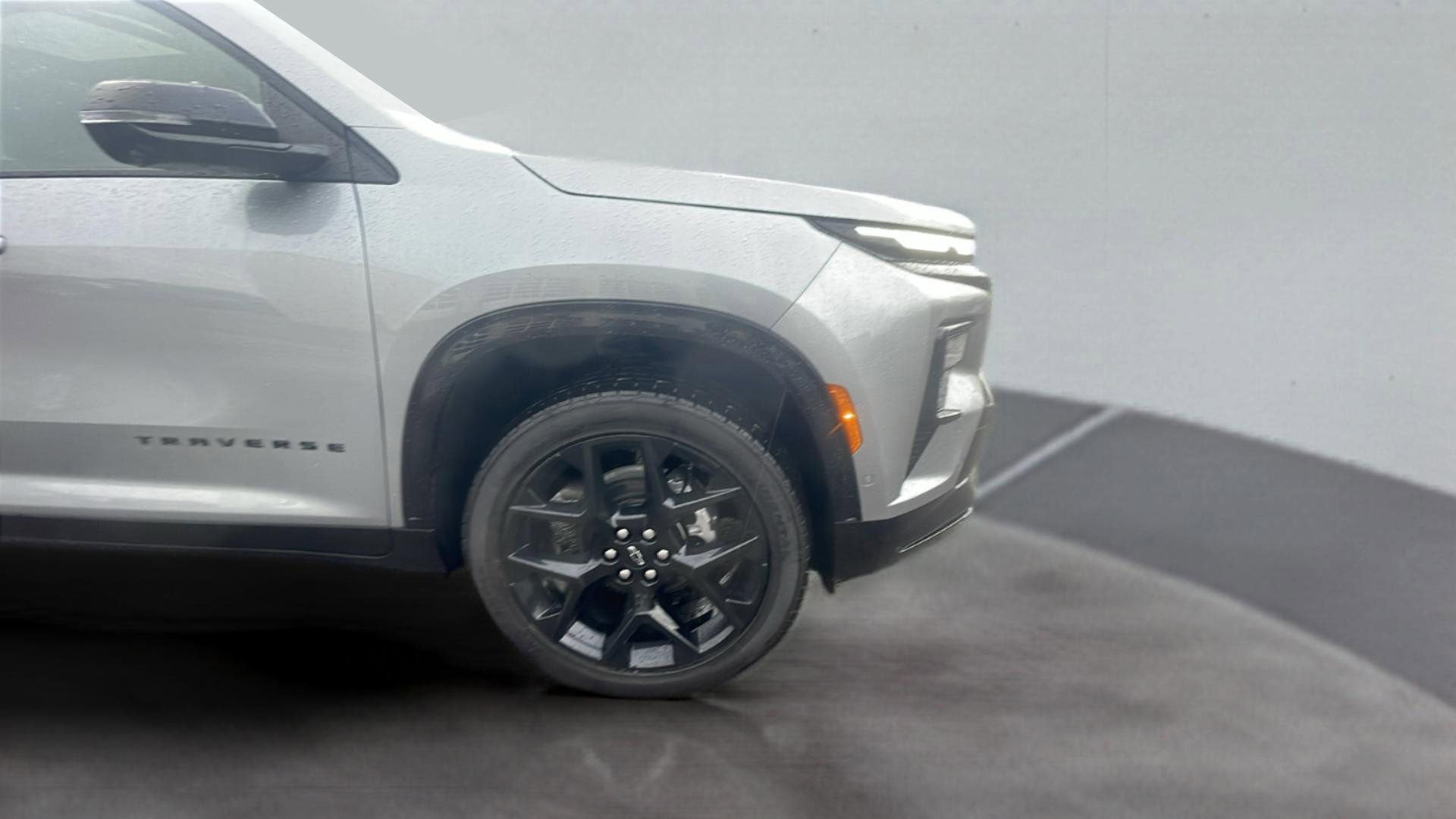 2025 Chevrolet Traverse RS