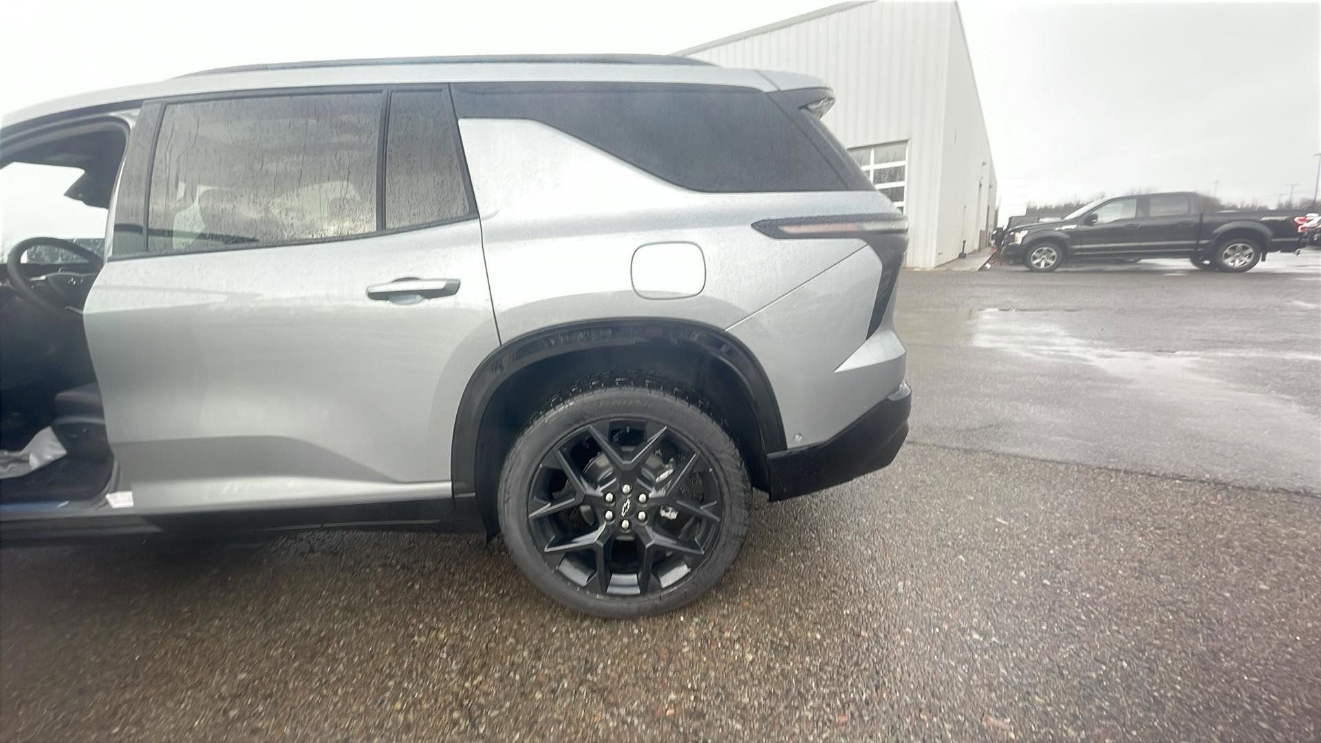 2025 Chevrolet Traverse RS