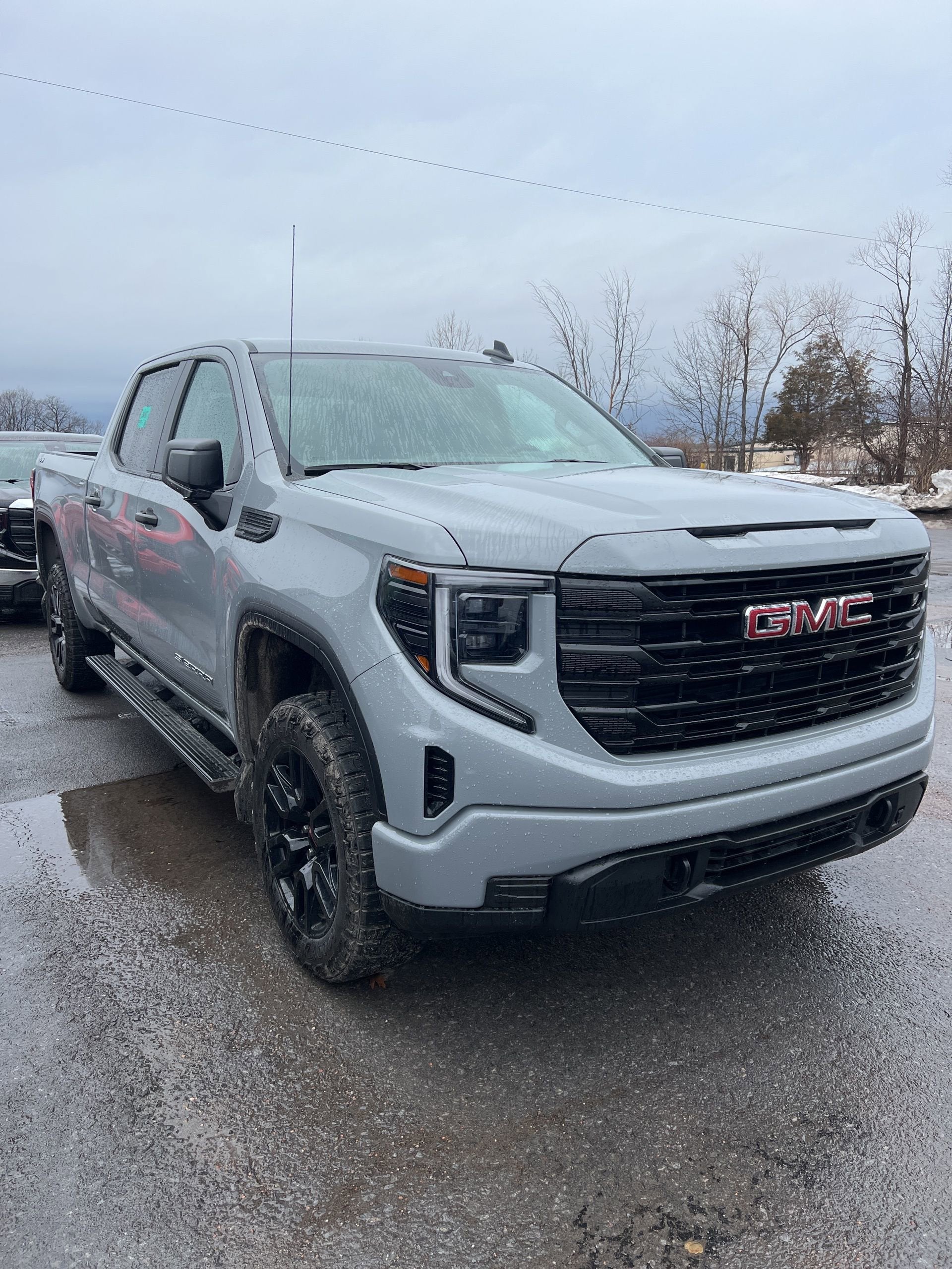 2024 GMC Sierra 1500 Pro