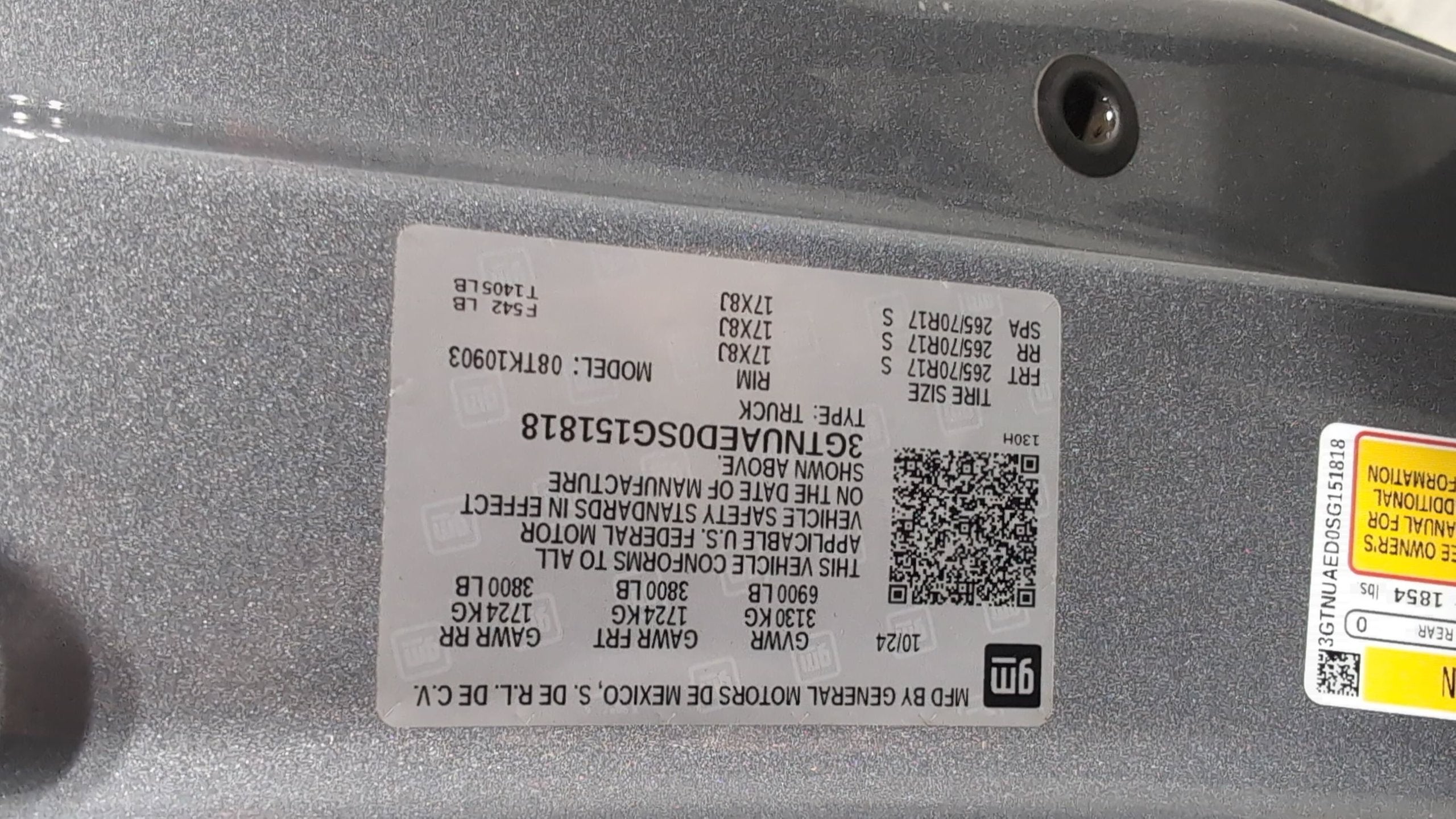 2025 GMC Sierra 1500 Pro