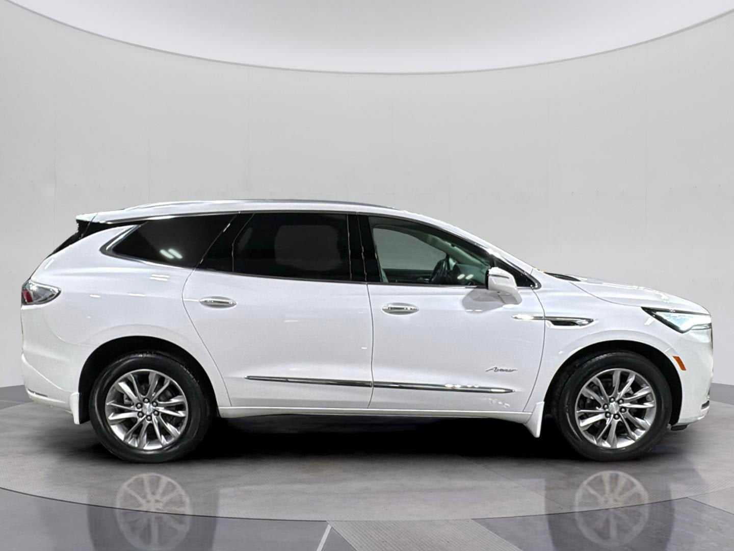 2022 Buick Enclave Avenir