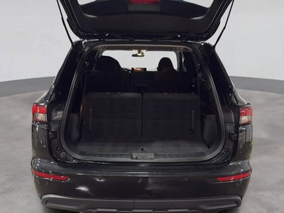 2022 Mitsubishi Outlander ES