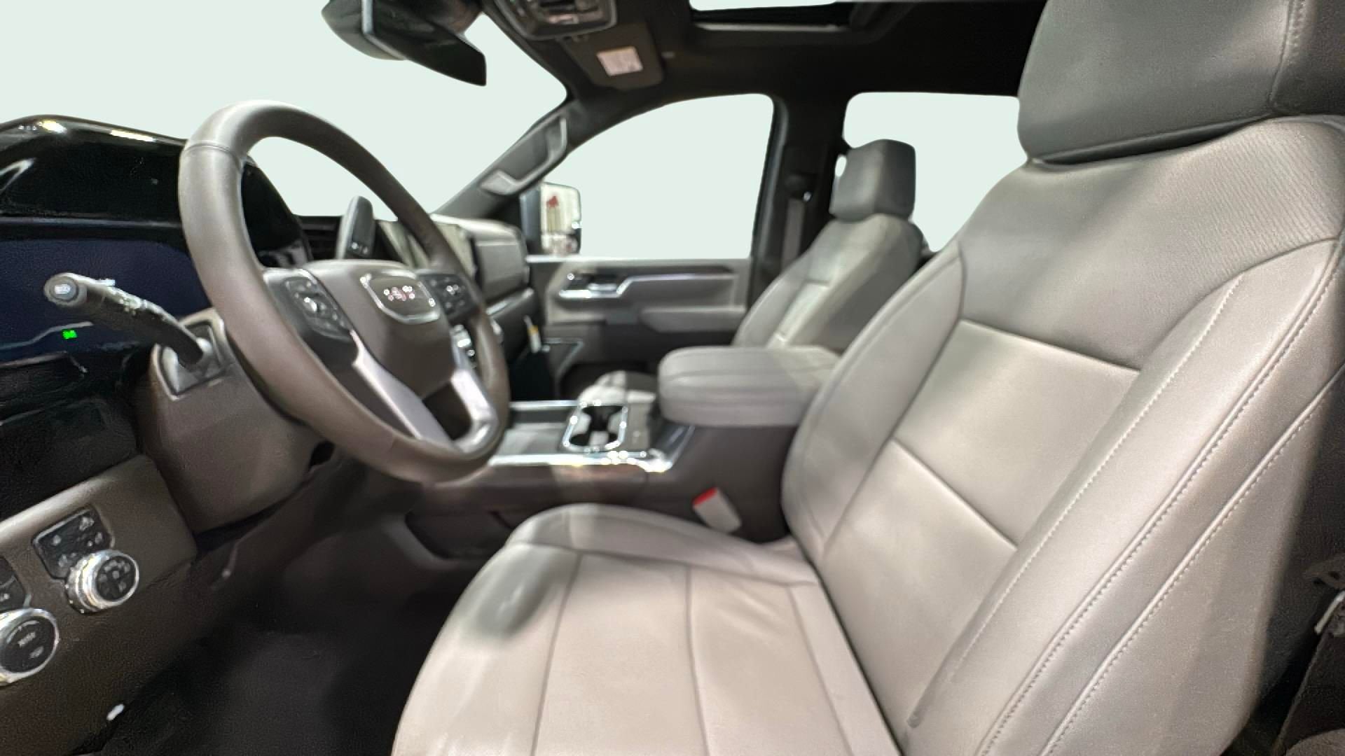 2025 GMC Sierra 2500 HD SLT