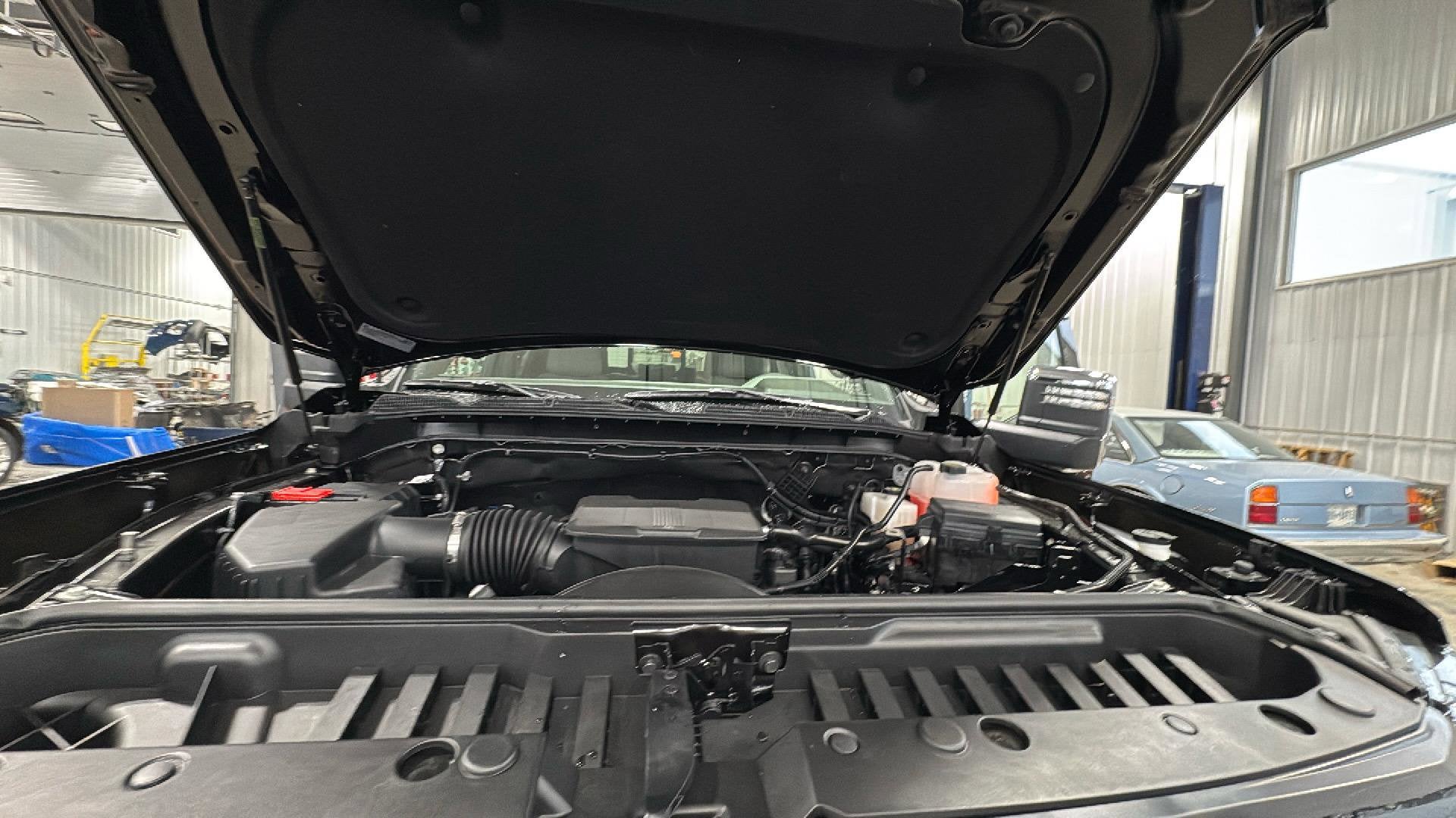 2025 GMC Sierra 2500 HD SLT