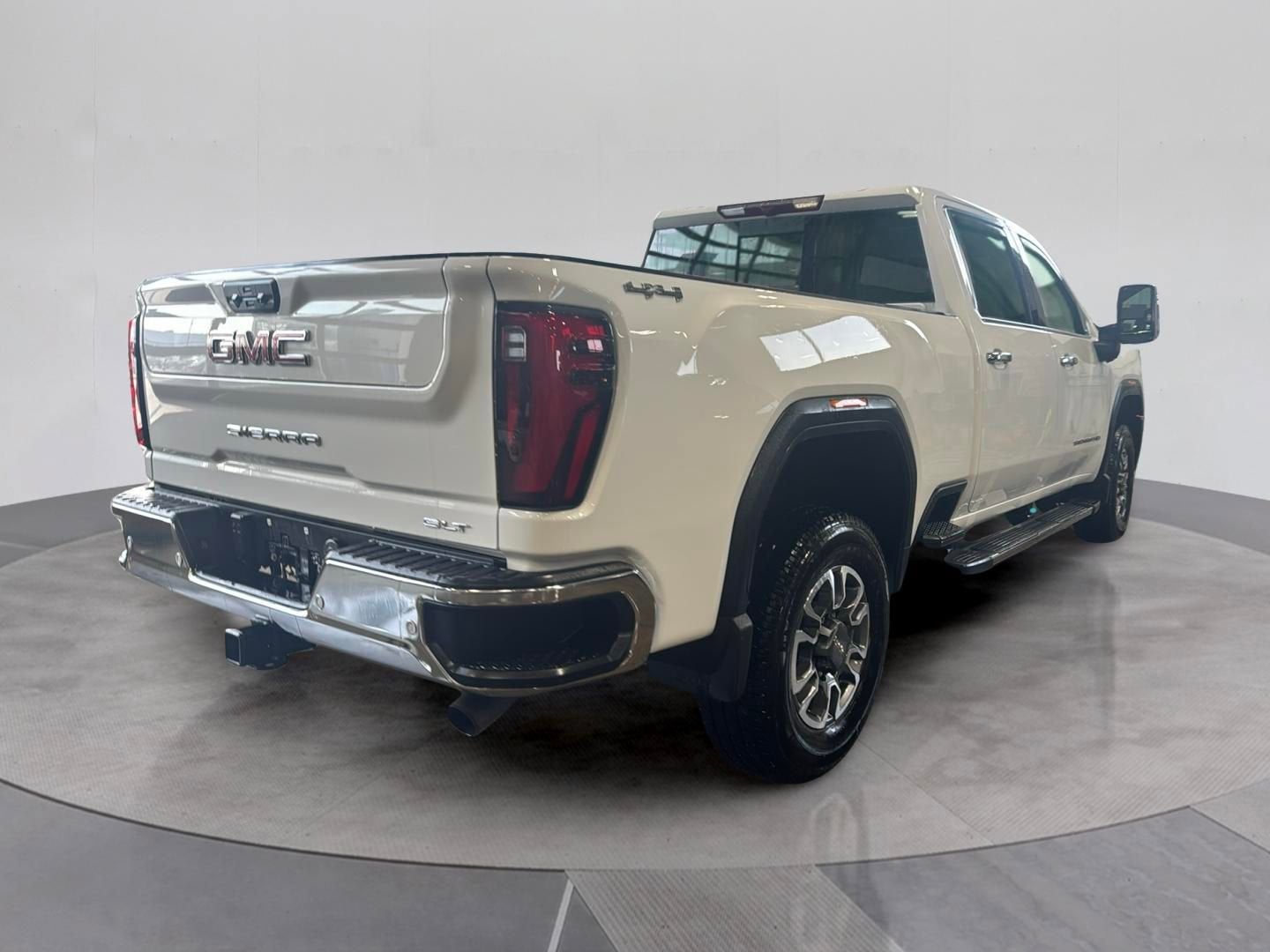 2025 GMC Sierra 3500 HD SLT