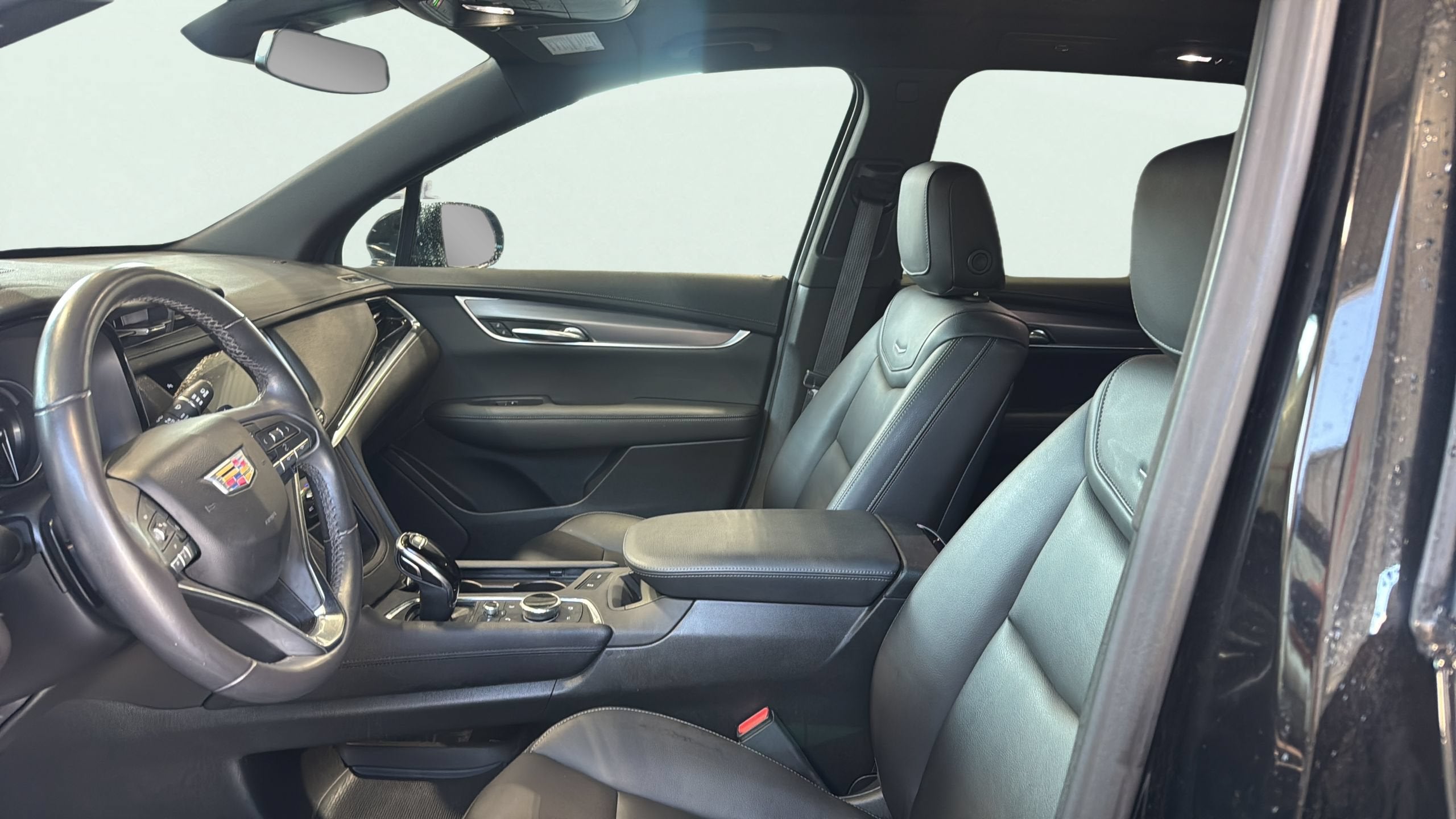 2024 Cadillac XT6 Luxury